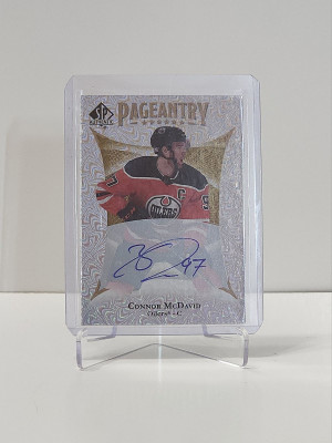 2021-22 SP Authentic Connor McDavid Pageantry Auto front